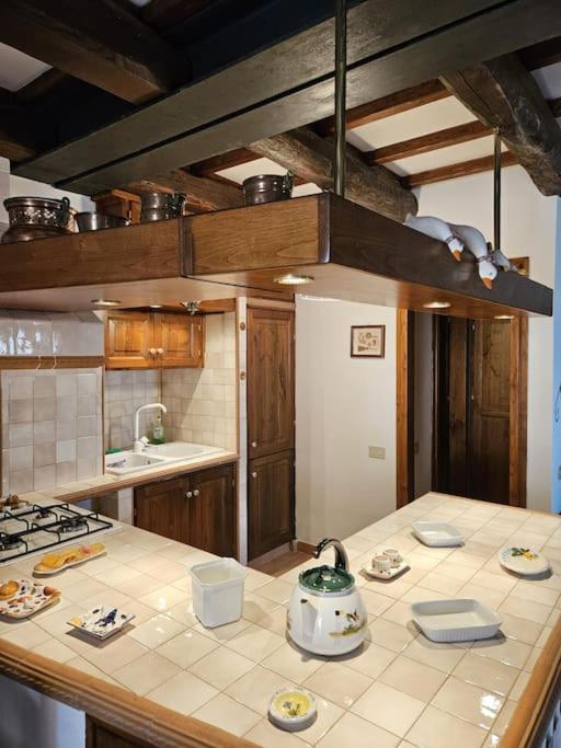 Residenza Montelago トレヴィニャーノ・ロマーノ エクステリア 写真